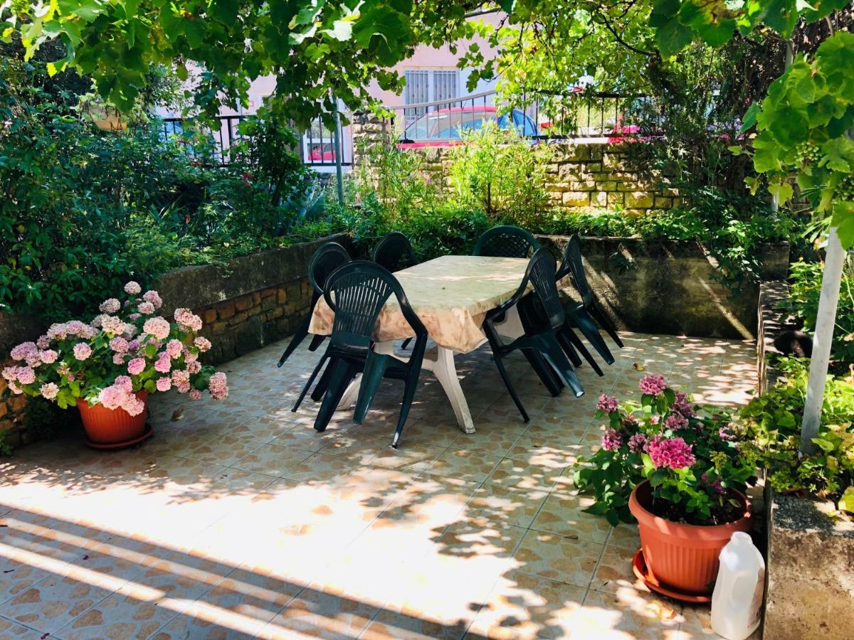 Rosita 1 Apartment Ровин Екстериор снимка